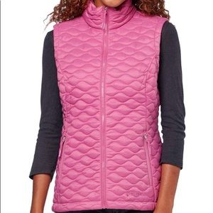 Free Country Women's Quilted Vest, Berry Tarnish